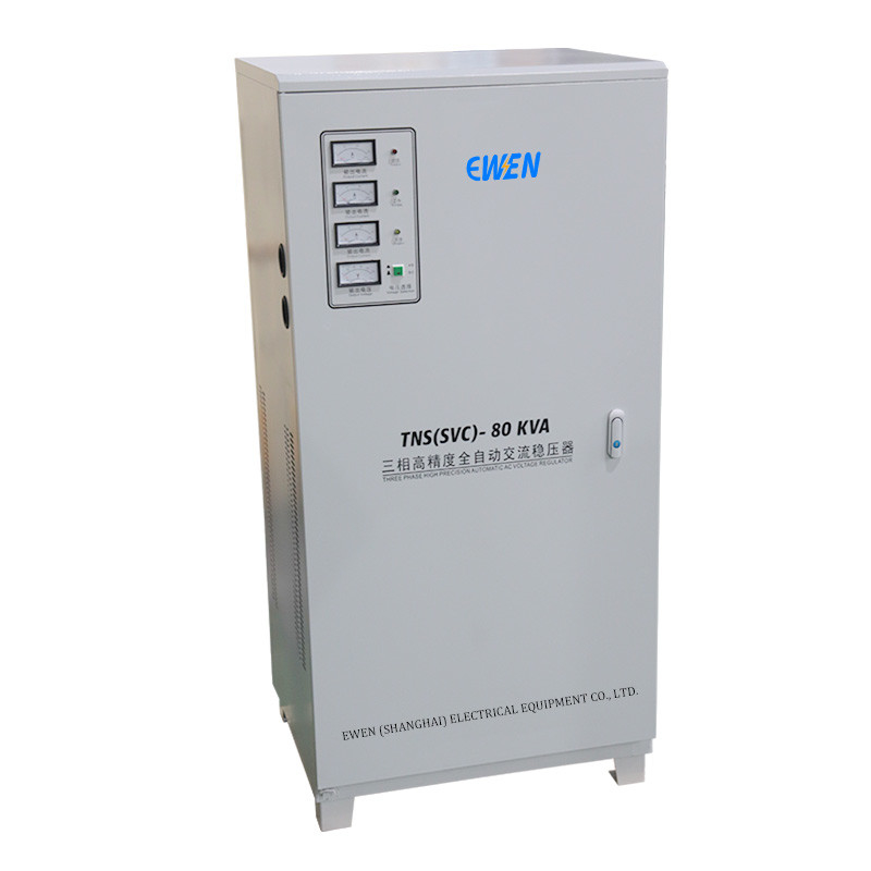 80KVA Трехфазный промышленный стабилизатор напряжения Автоматический регулятор напряжения 380VAC 400VAC с сервомотором